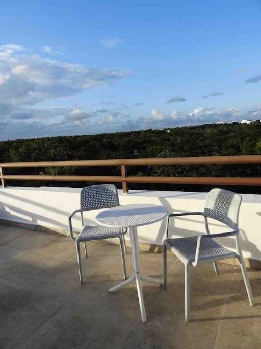 Xetna Aku-Chic Newly Furbished Condo Jungle Pool מראה חיצוני תמונה