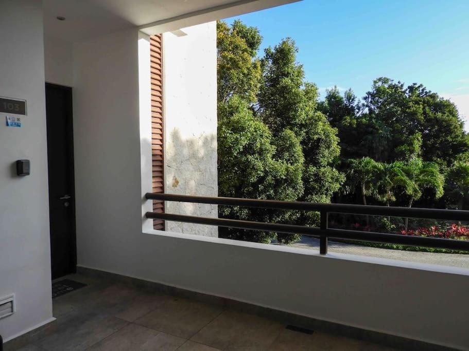 Xetna Aku-Chic Newly Furbished Condo Jungle Pool מראה חיצוני תמונה