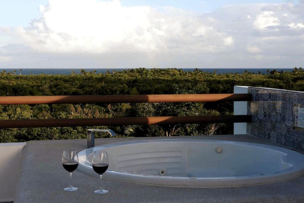 Xetna Aku-Chic Newly Furbished Condo Jungle Pool מראה חיצוני תמונה